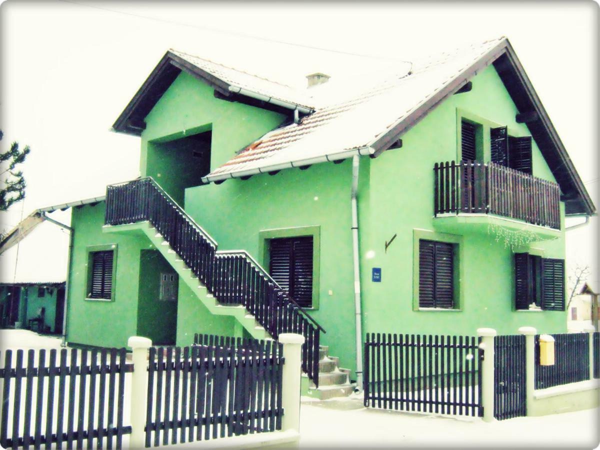 Apartment Kostolic Gajic Екстериор снимка