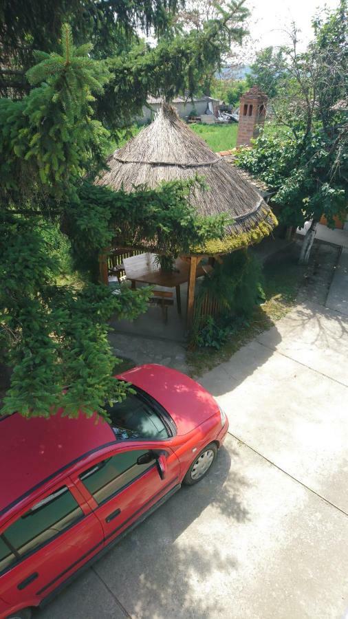 Apartment Kostolic Gajic Екстериор снимка